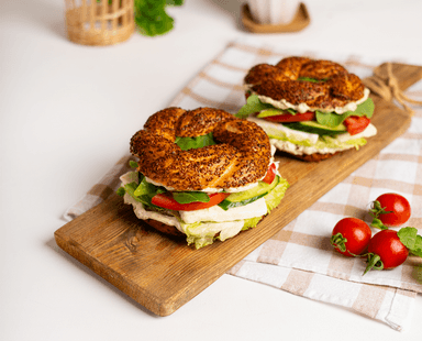 Peynirli Simit Sandviç
